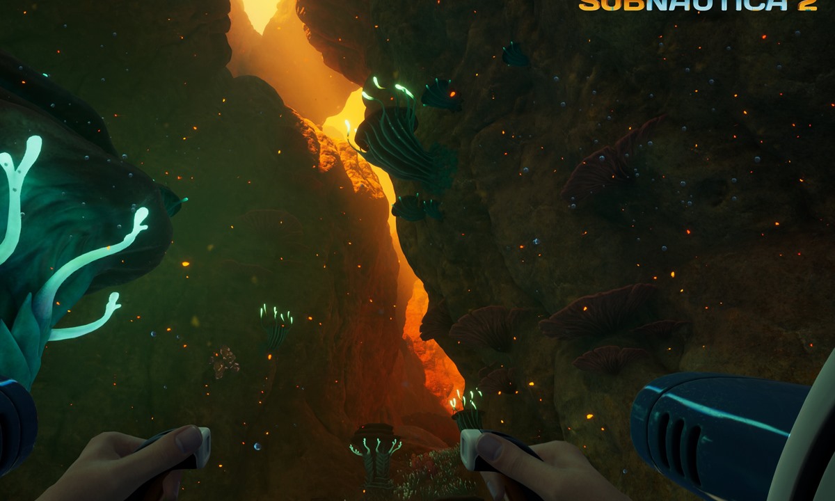 Subnautica 2 crafting preview showing a scanner and build timing decision.
